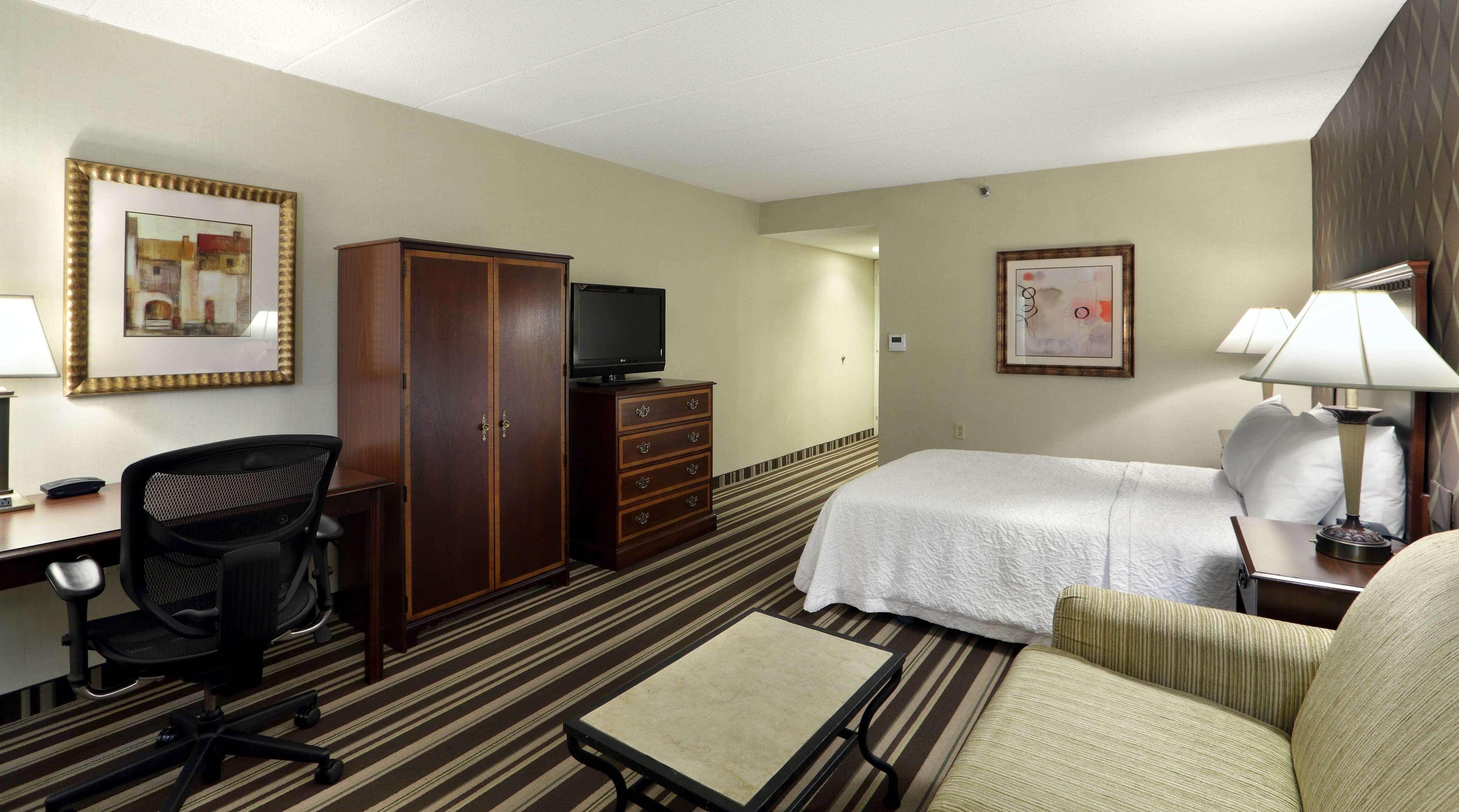 Hampton Inn Boston-Natick Exterior foto